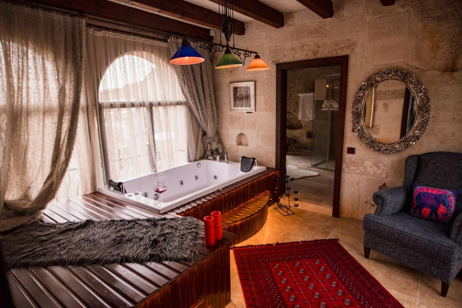 Asuwari Suites Cappadocia Урґюп Екстер'єр фото
